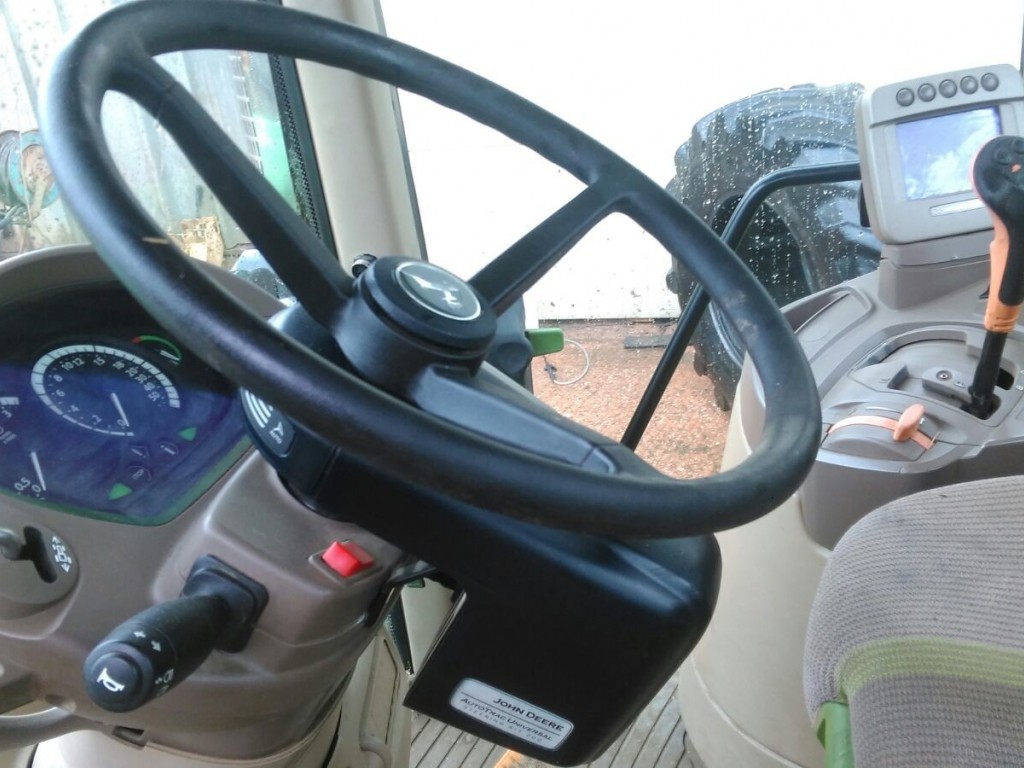 John Deere ATU 200 steering wheel, complete with Bulkhead cable