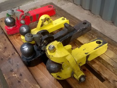 Scharmuller heavy duty ball hitches, to fit Dromone, Bill Bennet, Case, New Holland and John Deere hitches, little use