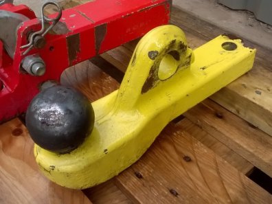 Scharmuller heavy duty ball hitches, to fit Dromone, Bill Bennet, Case, New Holland and John Deere hitches, little use