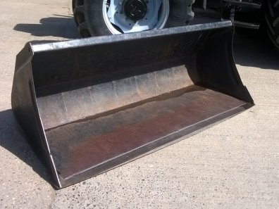 used Quicke 210H general purpose bucket, Euro brackets