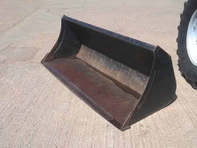 used Quicke 210H general purpose bucket, Euro brackets