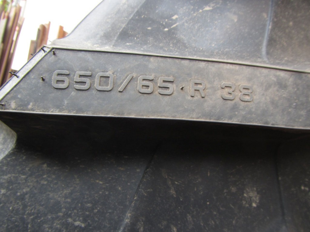 2x 650/65/38 + 2x 540/65/28 new Trelleborg tyres, fitted to Fendt 716 wheels
