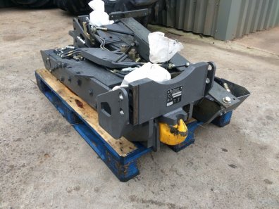 Fendt pick up hitch to fit 930-939 tractor, little use