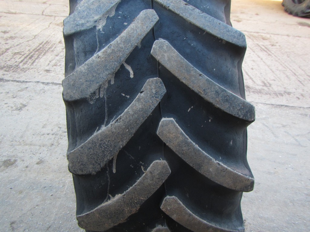 1x 540/65/28 Goodyear tyre 10%