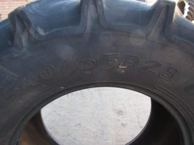 1x 540/65/28 Goodyear tyre 10%