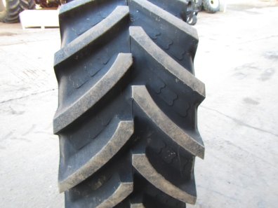 1x 540/65/28 BKT tyre 70%