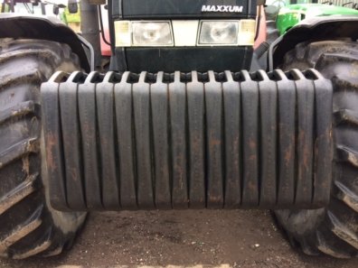 Case tractor weights, 45kg