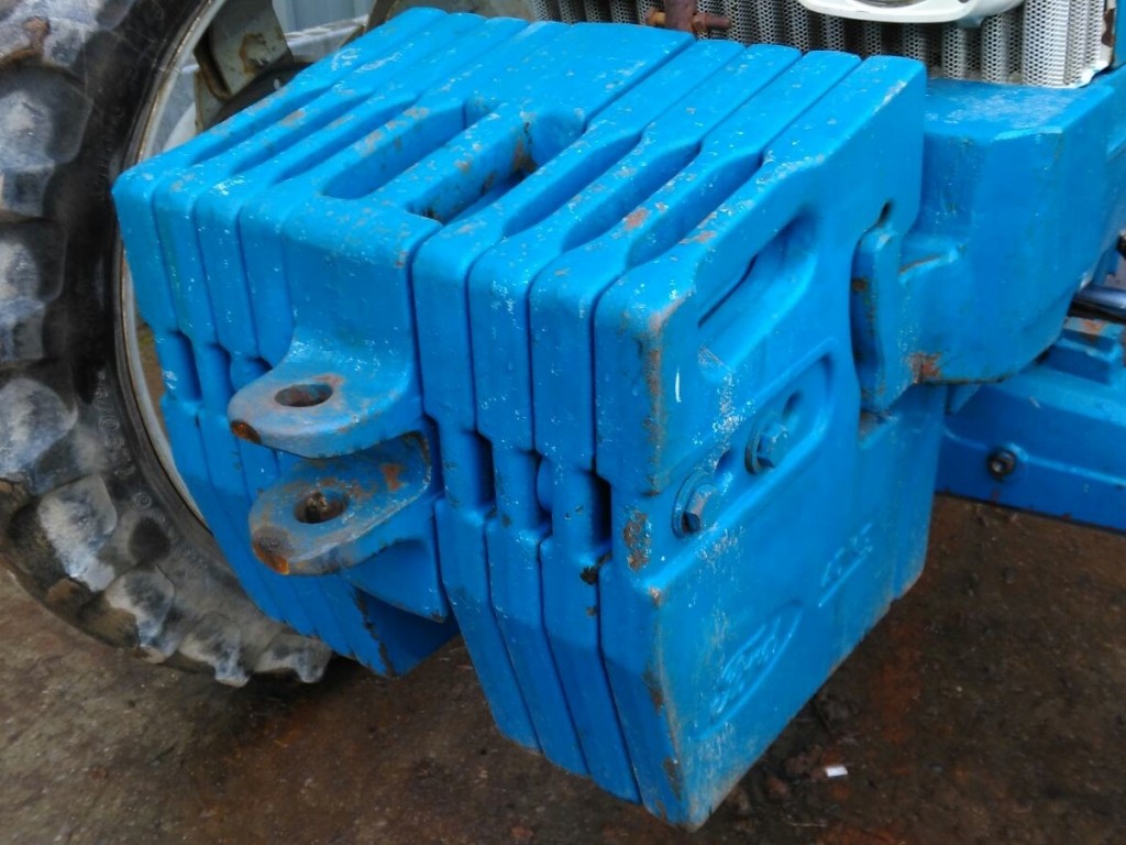 Ford tractor weights, 40kg