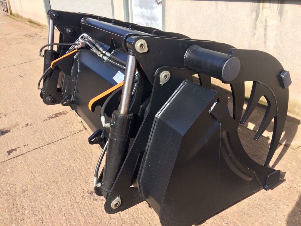 new Quicke 240SE Powergrab, Euro brackets