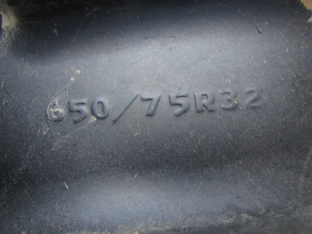 2x 650/75/32 Goodyear tyres, fitted to John Deere wheels to fit JD 7450 forager