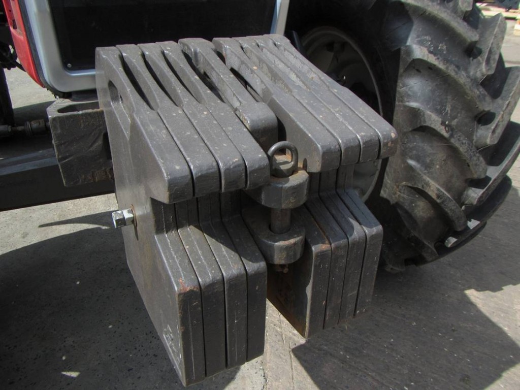 8x 45kg wafer weights with centre tow weight