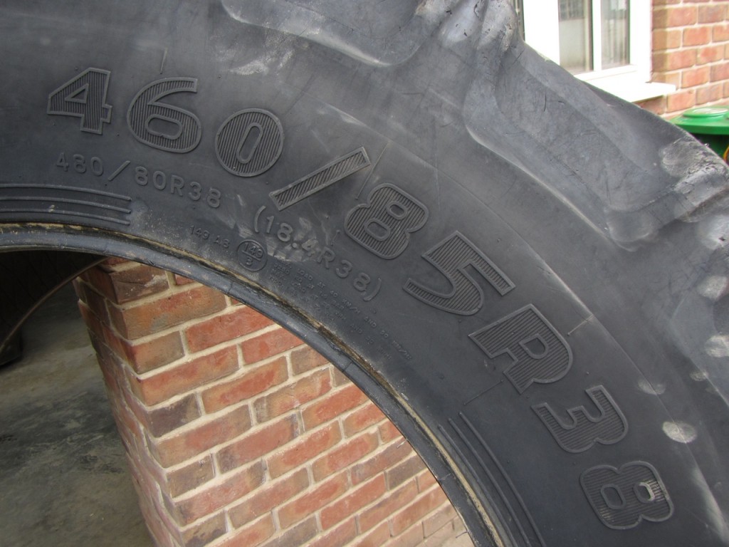1x 18.4/38 Goodyear tyre 25%