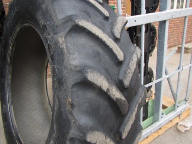 1x 18.4/38 Goodyear tyre 25%