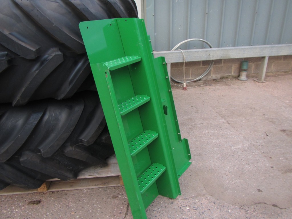 John Deere 7000 series forage harvester steps, new and unused