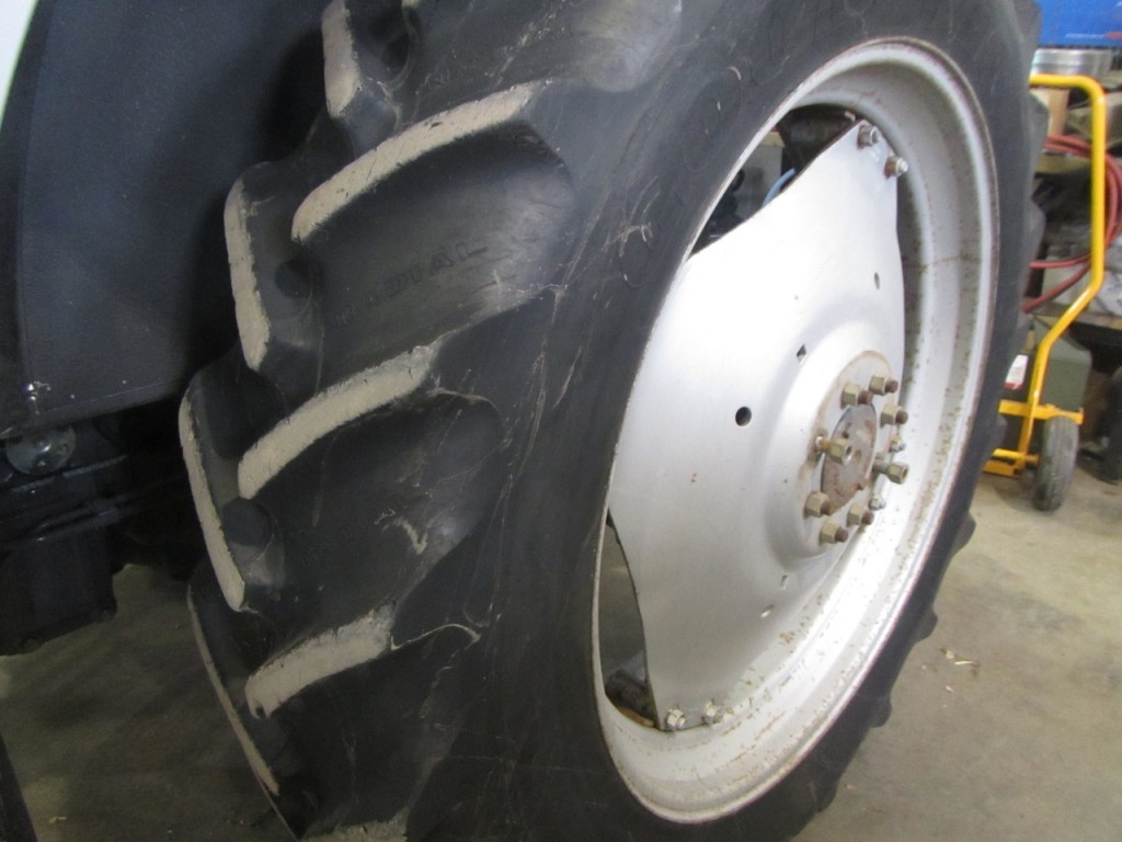 13.6/38 Goodyear Super Traction Radial tyres 75%, fitted to Massey Ferguson wheels