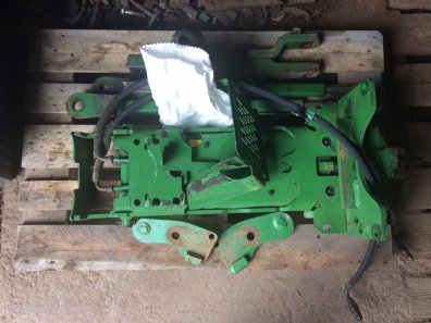 pickup hitch fit John Deere 6910