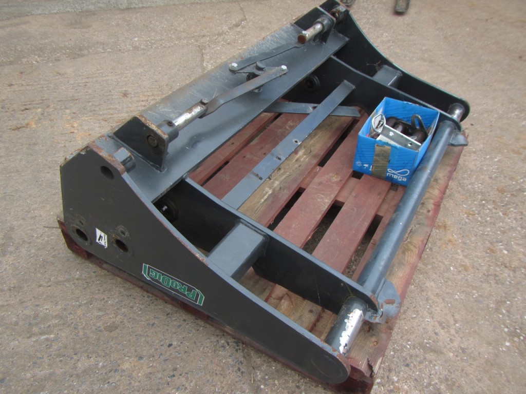 Pro Dig JCB Q-fit carriage to fit Quicke loaders