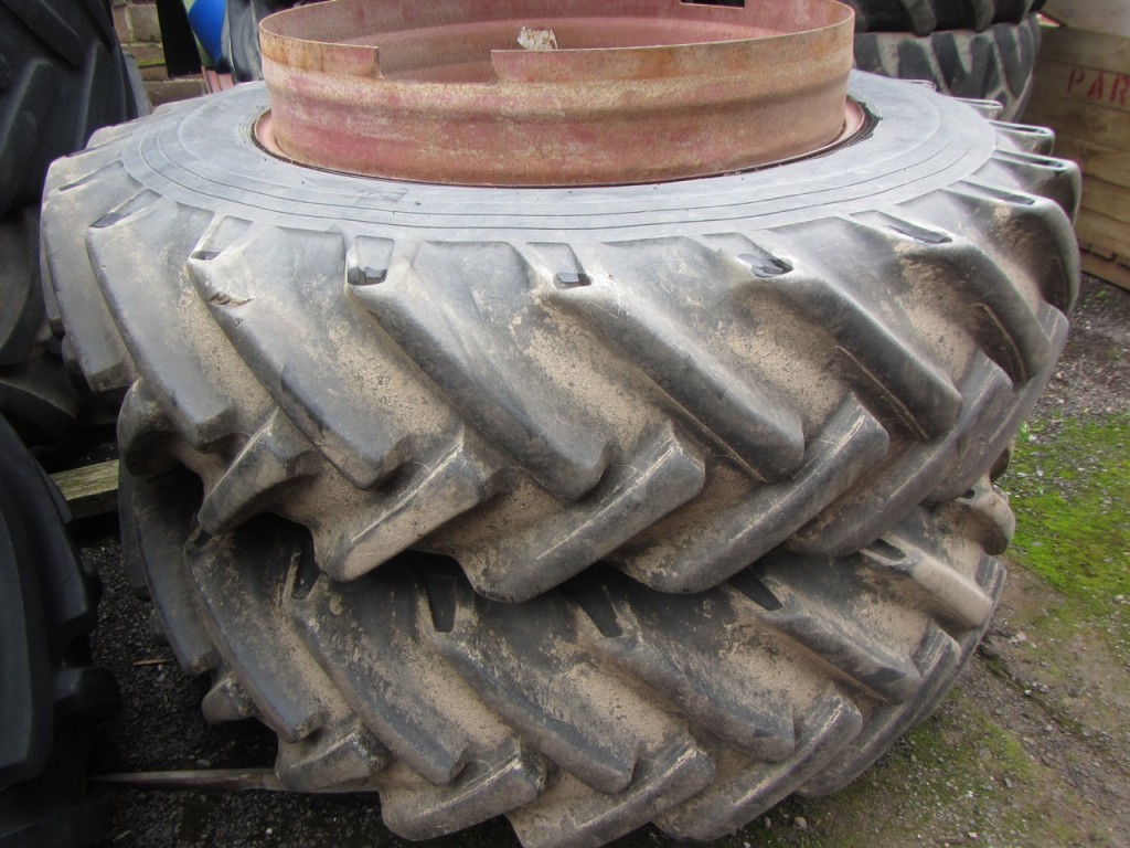 2x 18.4/38 Trelleborg 75% tyres fitted to dual wheels
