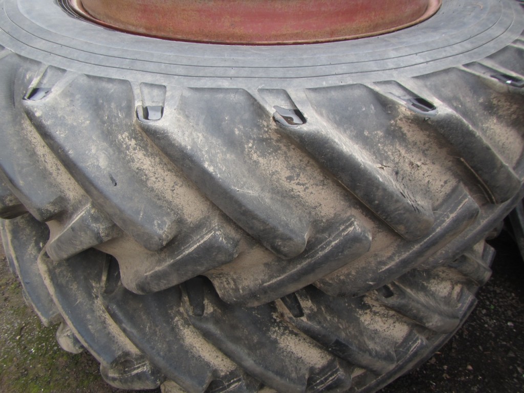 2x 18.4/38 Trelleborg 75% tyres fitted to dual wheels