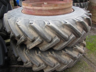 2x 18.4/38 Trelleborg 75% tyres fitted to dual wheels