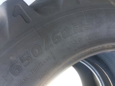 2x 650/60/38+ 2x 520/60/28 Michelin tyres 60%