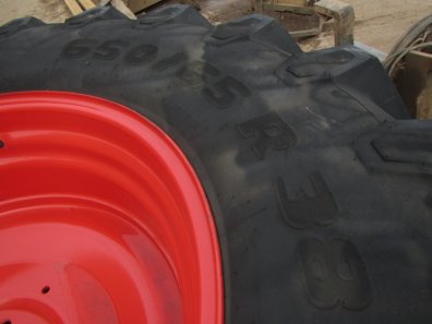2x 650/65/38 + 540/65/28 Trelleborg tyres fitted to Fendt rims