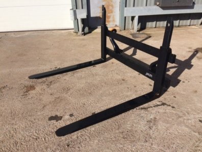 Quicke 2.5 ton pallet tines, Euro brackets
