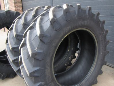 2x 540/65/34 Trelleborg high speed tyres 70%