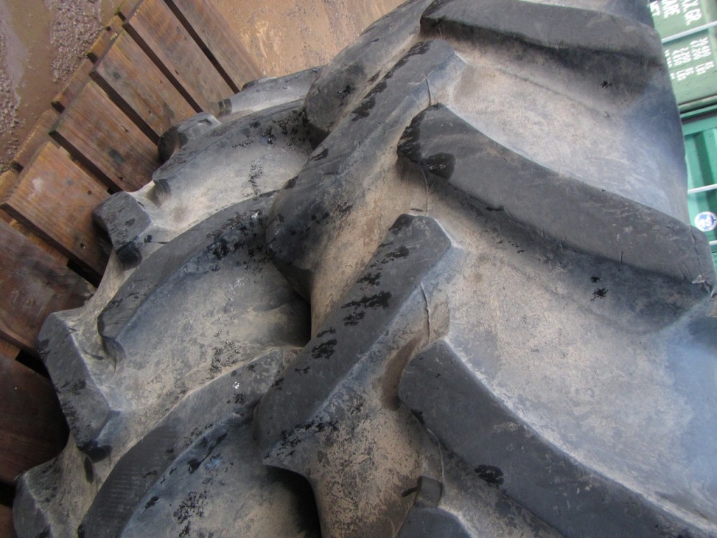 2x 18.4/38 Goodyear tyres 50%