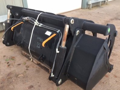 new Quicke 260SE Power grab, Euro brackets