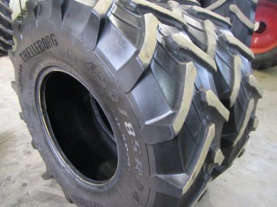 2x 18.4/38 + 2x 16.9/24 Trelleborg tyres 30%