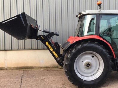 new Swedeloader linkage mounted loader, Euro carriage, self levelling, third service