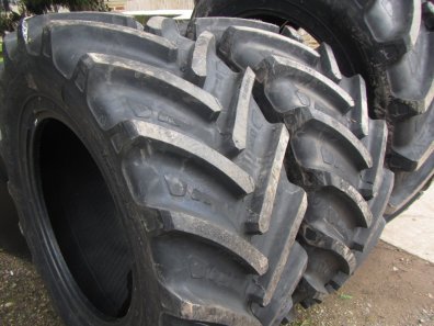 2x 650/65/42 + 2x 540/65/30 new Infinity tyres
