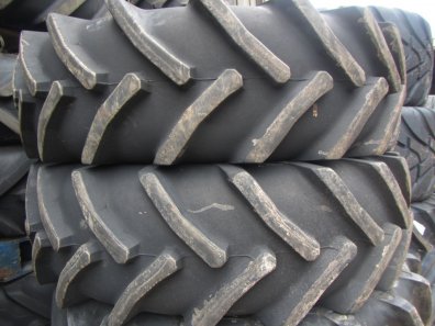 2x Cultor 16.9/28 tyres 80%