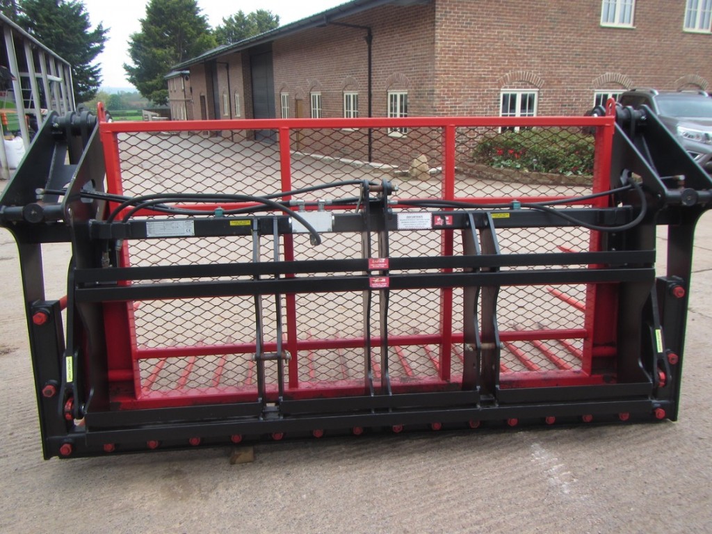 Albutt push off buck rack, as new, Kvernland tines
