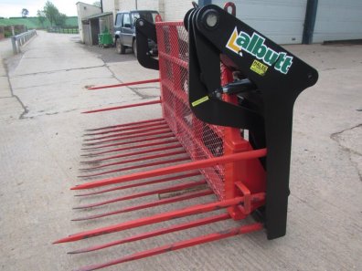 Albutt push off buck rack, as new, Kvernland tines