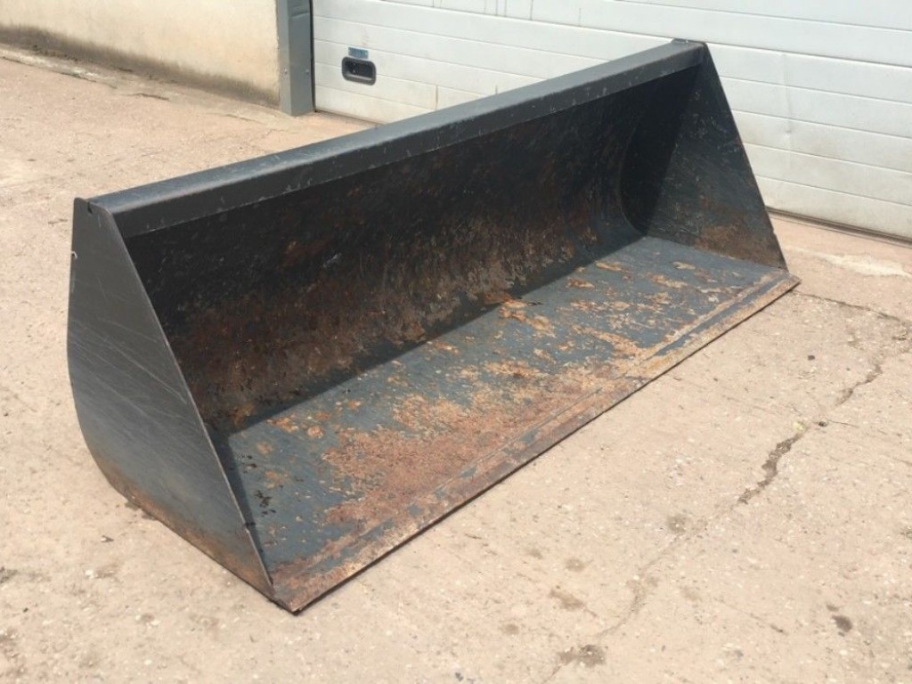 MX BRU225, 7ft wide general purpose bucket, Euro brackets