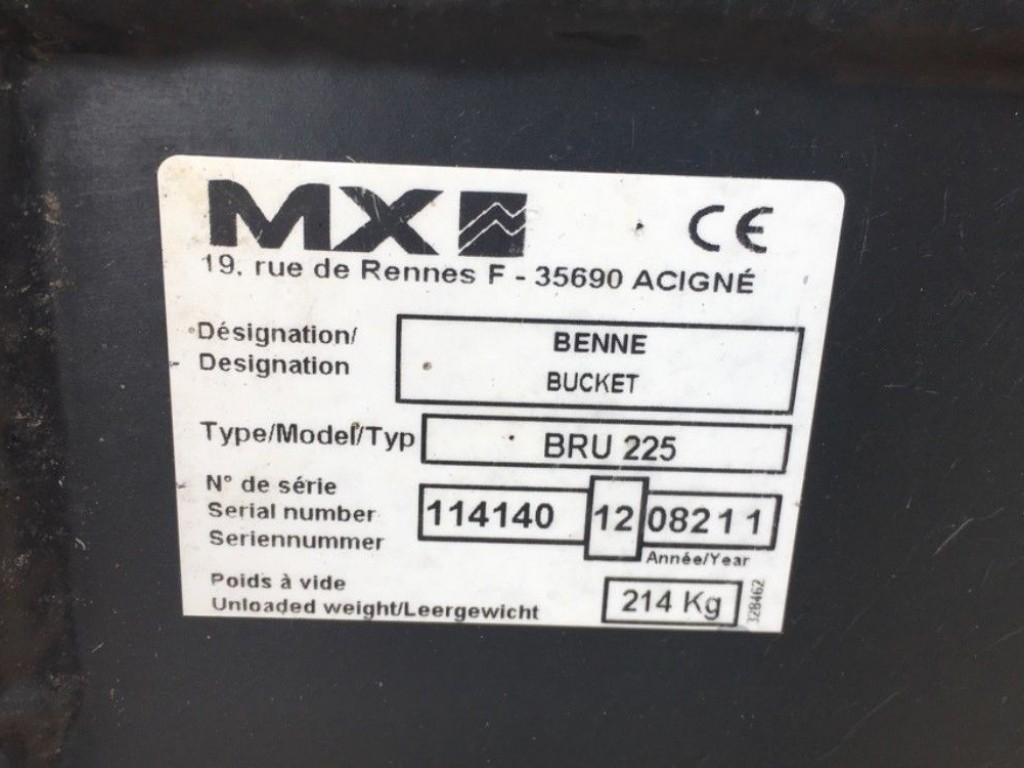 MX BRU225, 7ft wide general purpose bucket, Euro brackets