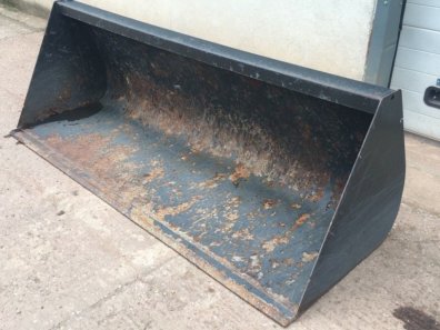 MX BRU225, 7ft wide general purpose bucket, Euro brackets