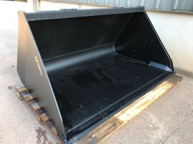 new Quicke 20.23HDX bucket, Euro brackets, 2.3 meters wide, compatible with bolt on cutting edge, this bucket will hold approx 1450kg of wheat