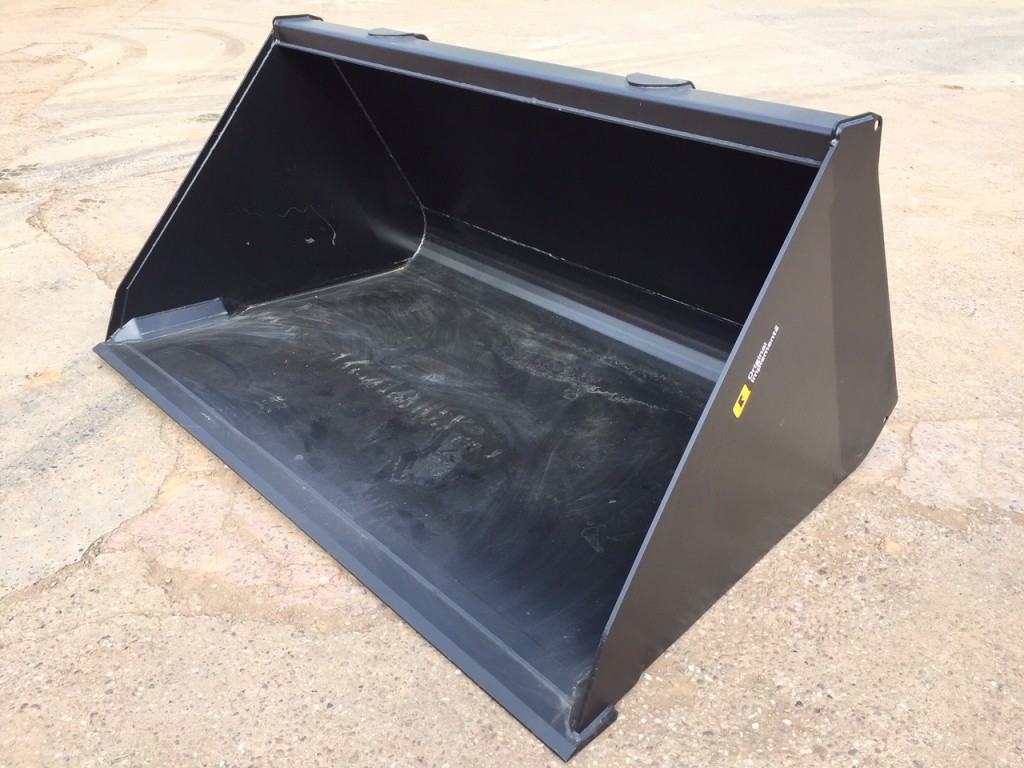 new Quicke 2023HDX bucket, JCB Q-fit brackets, 7ft 6" wide, this bucket will hold approx 1450kg of wheat