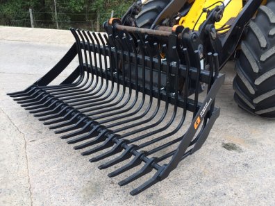 new Quicke 230 Stone fork, 2.3 meters wide, JCB/Volvo BM brackets