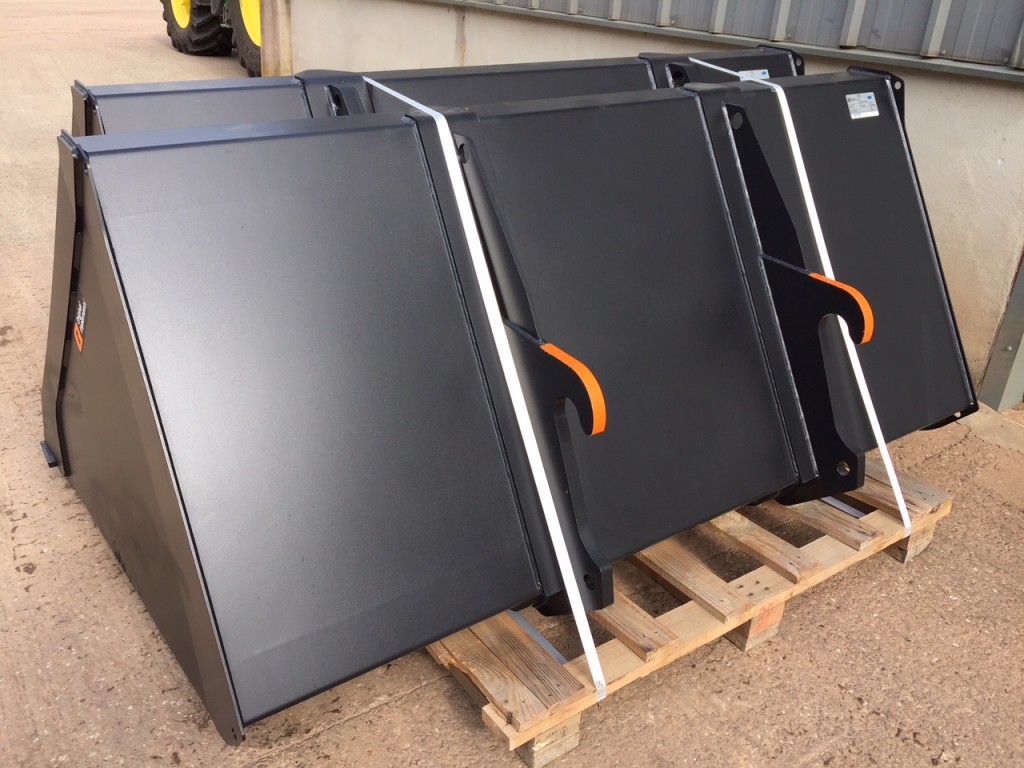 new Quicke HDX Bucket, New Holland telehandler hooks, choice of size