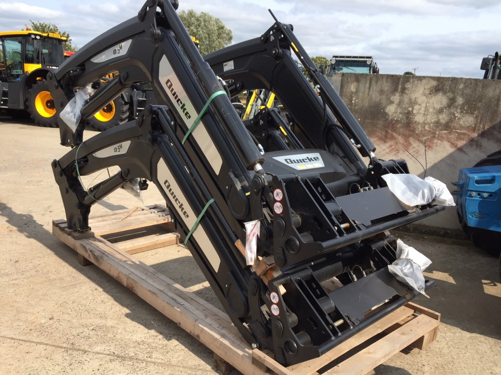 new Quicke 5M loader boom, Euro/Trima Carriage, soft ride suspension, third service, this boom is similar to the Quicke Q56, available with lights and on board weighing