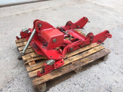Case front linkage, removed from 5150 tractor, little use