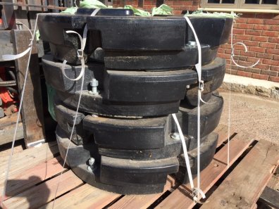 CNH rear wheel weights, to fit Case and Newholland tractors, 250kg each
