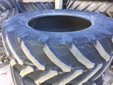 2x 650/65/42 + 2x 540/65/30 Trelleborg tyres 25-30%