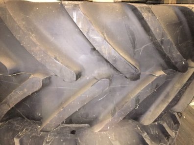 1x new 600/65/38 Michelin tyre