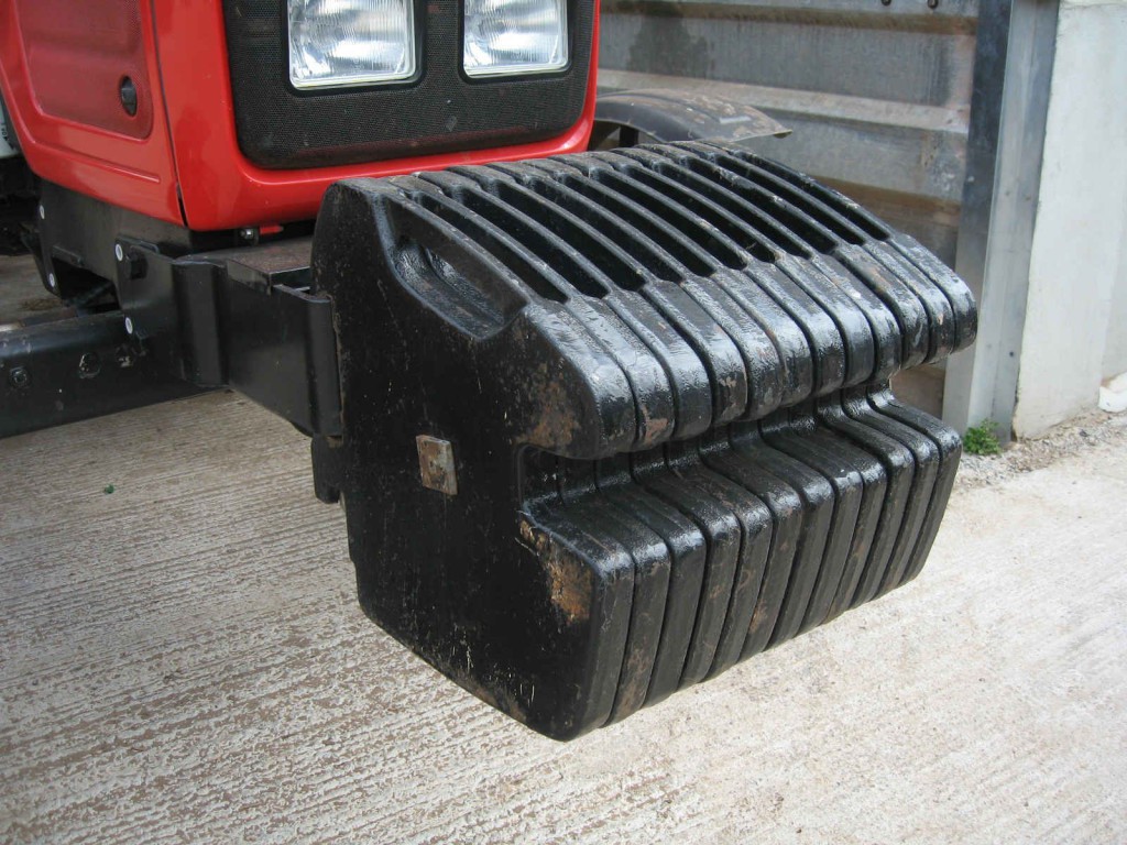 Massey Ferguson 45kg front weights, new style