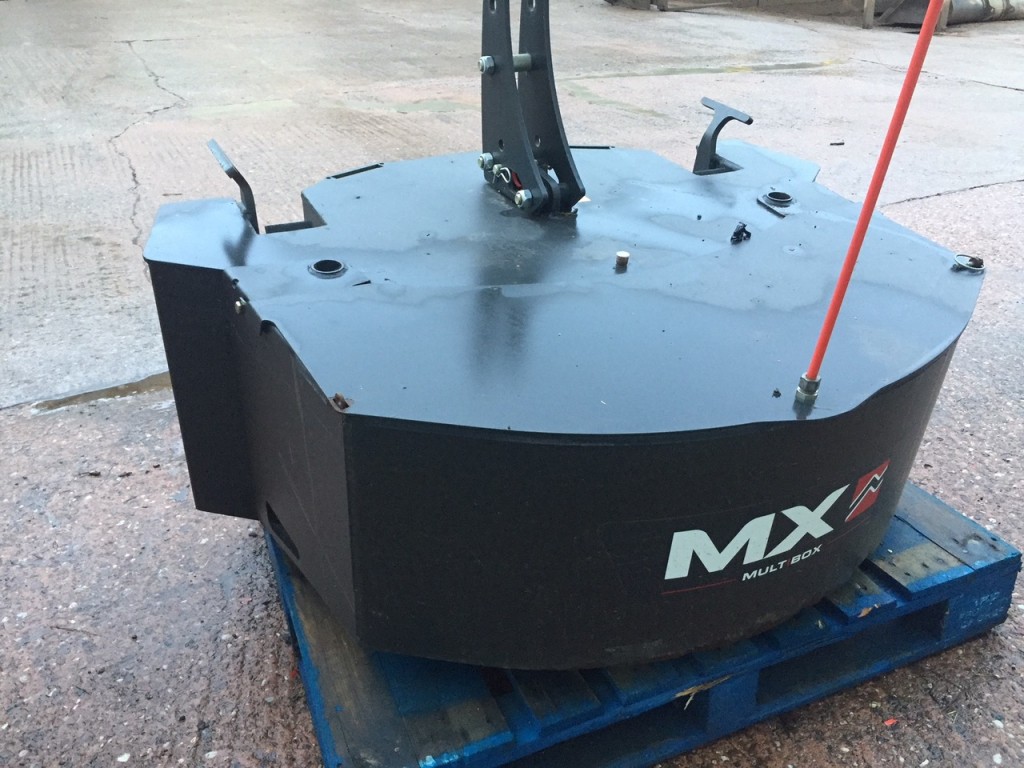 MX 1,200kg front weight with detachable toolbox